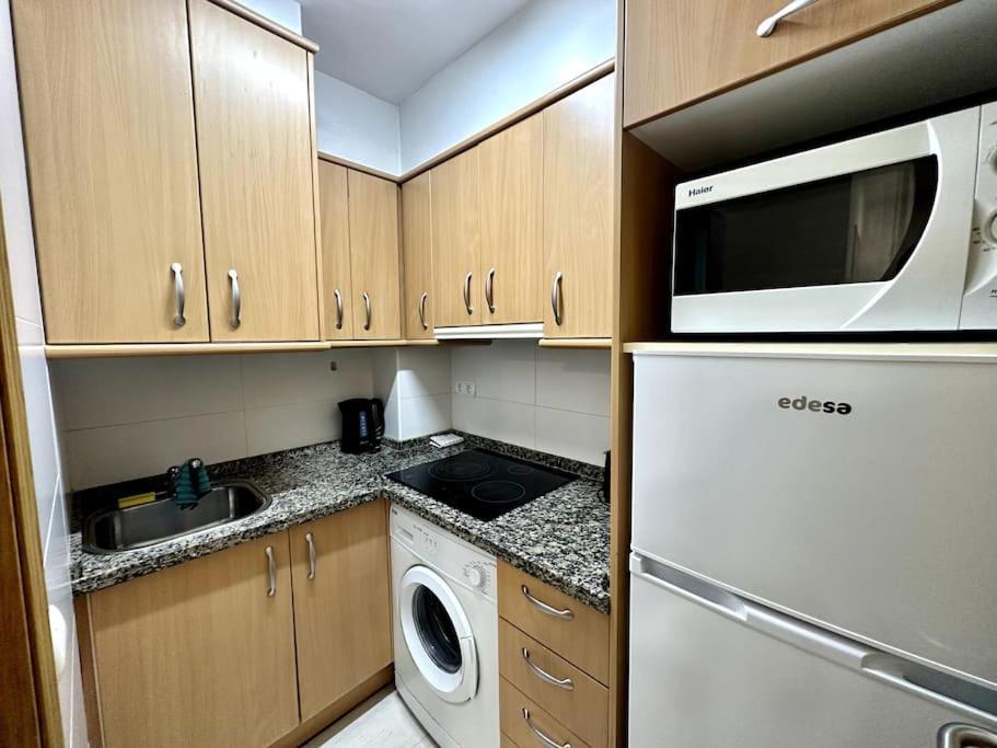 טראגונה Little Horse Apartments 2 מראה חיצוני תמונה