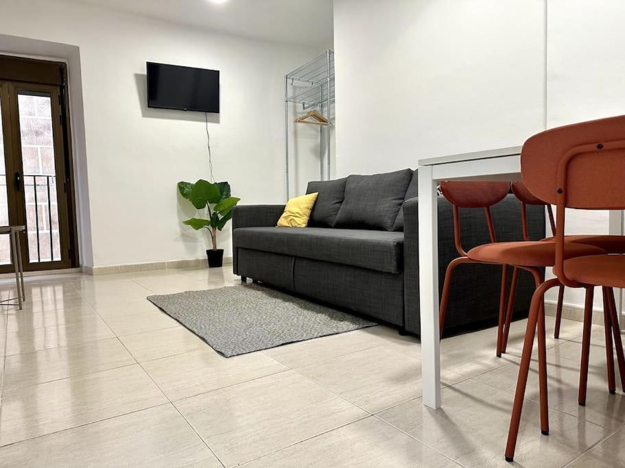טראגונה Little Horse Apartments 2 מראה חיצוני תמונה
